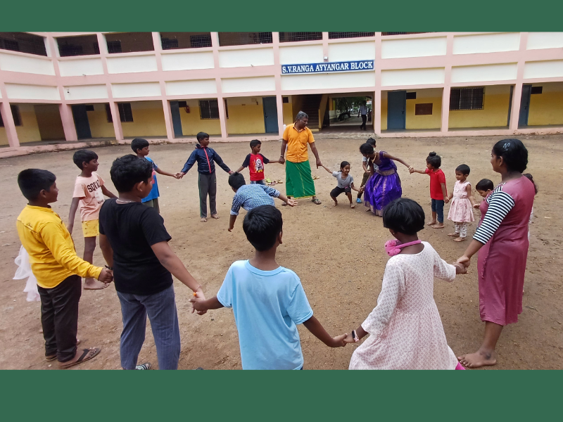 VEFS volunteers in community environmental activity